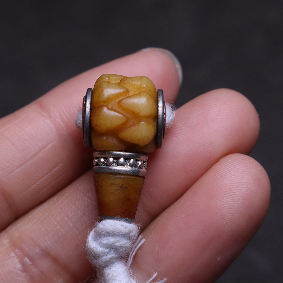天然驼骨老料藏式吞噬三通佛头