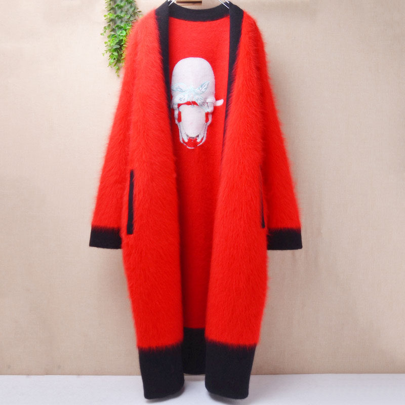 爱客时尚气质长款橘红色刺绣披风ins长毛貂绒宽松慵懒风外套女451