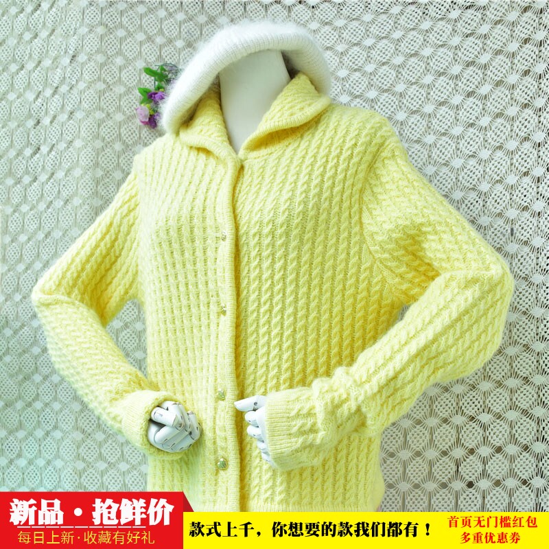奶黄色翻领麻花纹开衫女复古短款单排金扣宽松温柔风毛衣外套168
