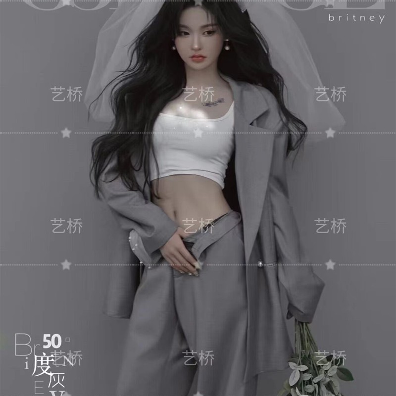新款影楼个人拍照白色蕾丝连衣裙法式油画风纯欲少女氛围感摄影服