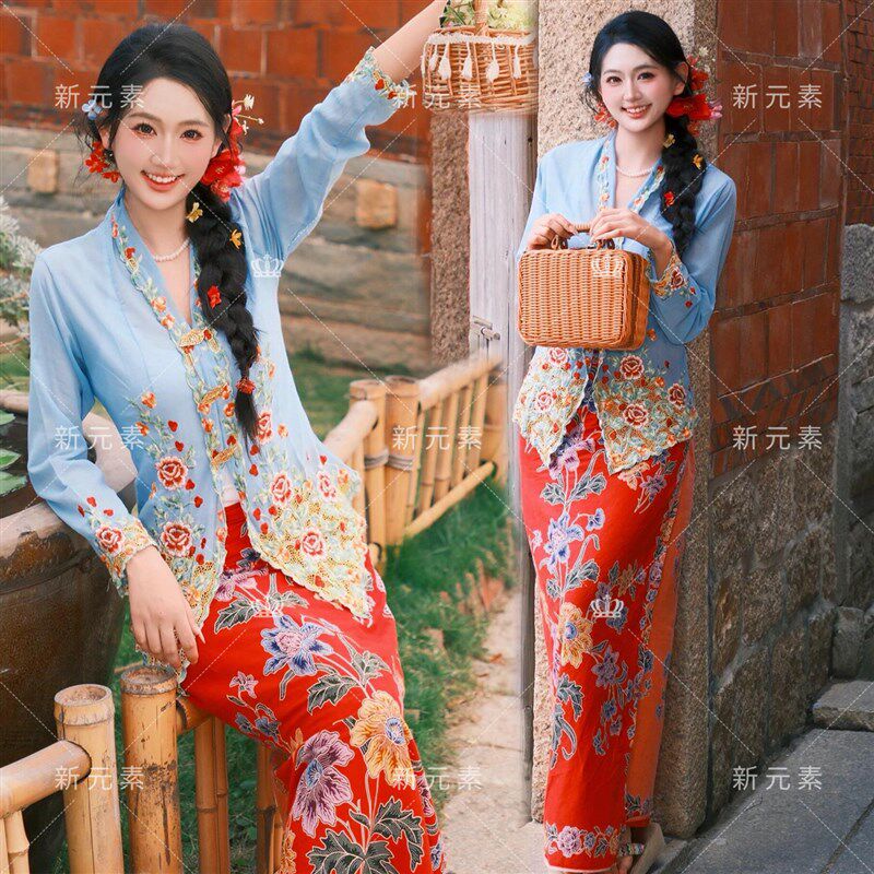 新款西双版纳傣族服装女民族风簪花旅拍清新写真服小娘惹刺绣套装