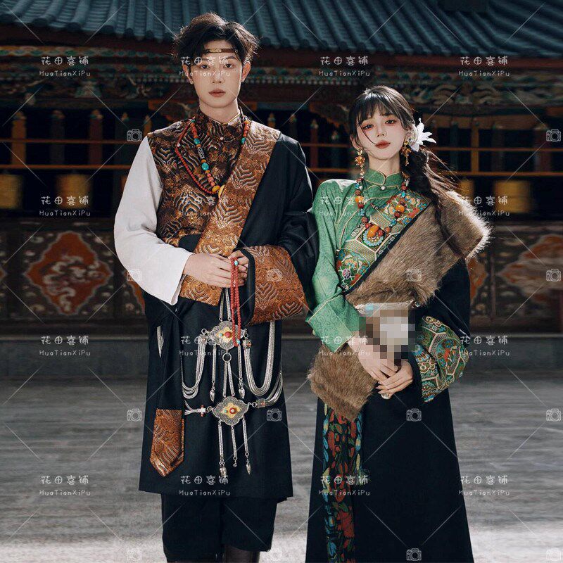 2025旅游藏族民族风西藏服饰藏袍套装情侣旅拍拍照新款写真藏装