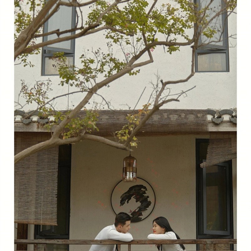 照相馆新款情侣拍照主题服装学院文艺风格旅拍毕业服小清新摄影写