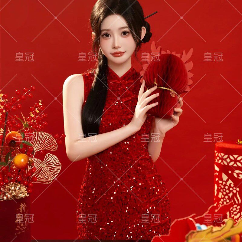 龙年主题新年国潮复古写真服装中国风亮片旗袍艺术照拍照摄影服饰