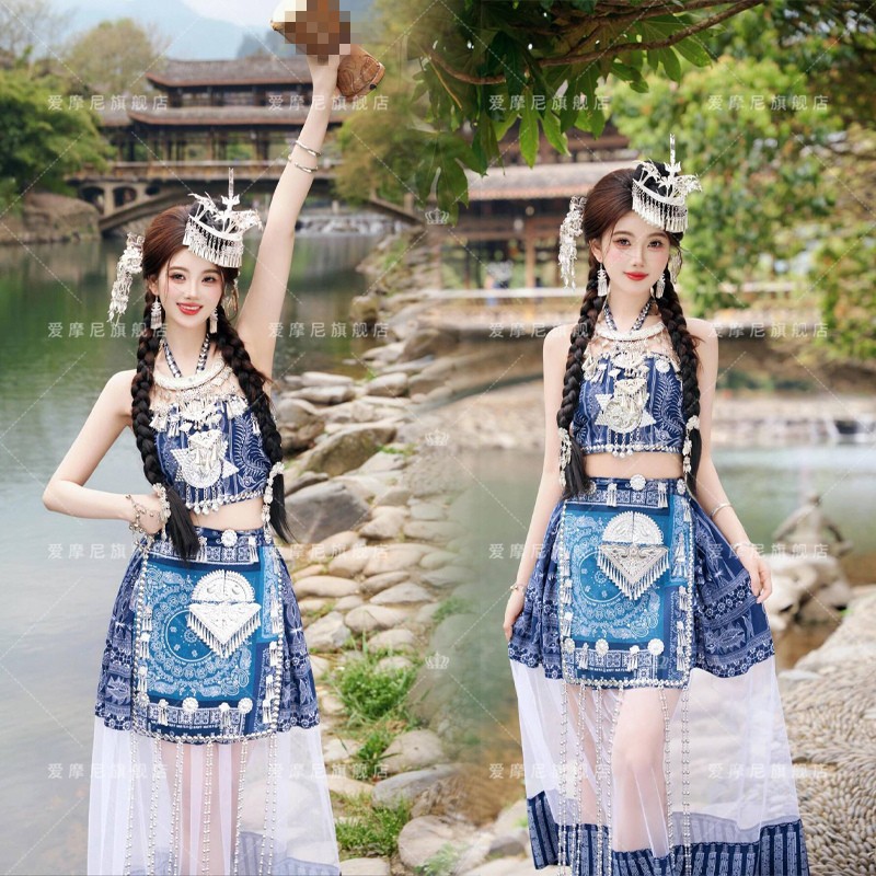 新款旅拍少数民族少女苗族蜡染服饰民族服装写真套装苗疆抹胸摄影