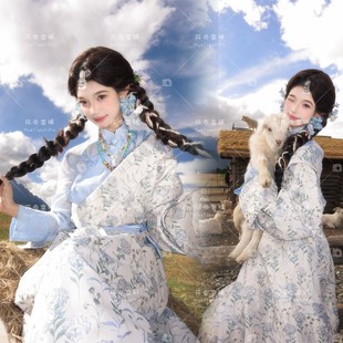 藏族藏服服装云南大理少女旅拍丽江藏袍新款西藏清新民族写真摄影