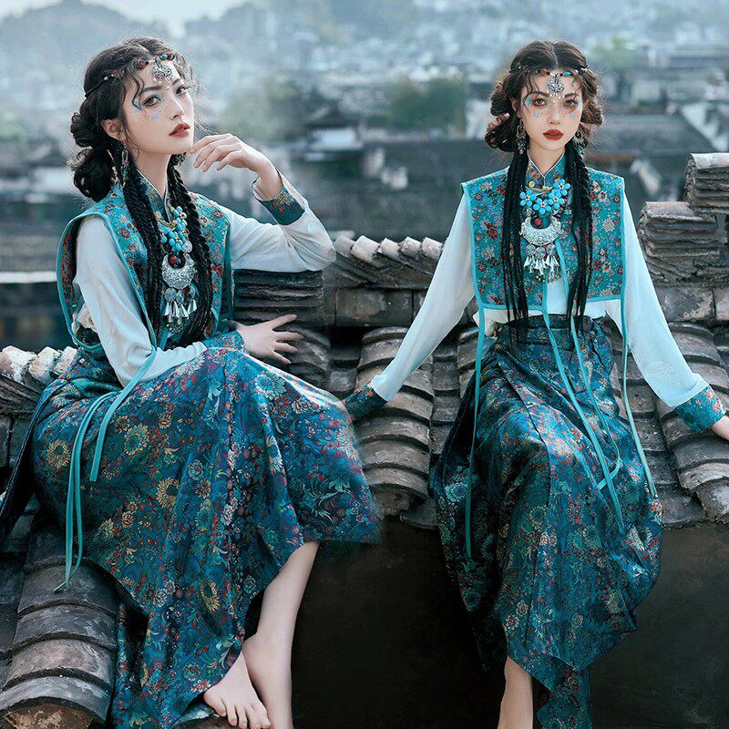 新款藏式藏族服装藏服博拉藏袍写真少数民族西藏舞蹈民族旅拍套装