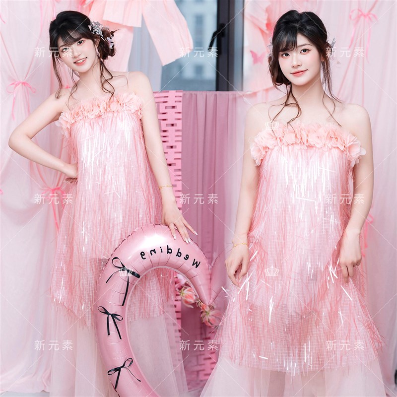 影楼新款晨袍甜美粉色抹胸流苏礼服女订婚宴氛围感写真小众敬酒服