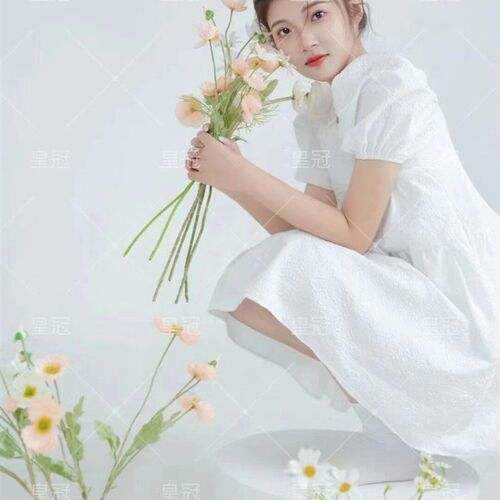 影楼新款早春日系甜美画报风少女写真时尚连衣裙个人艺术拍照服装