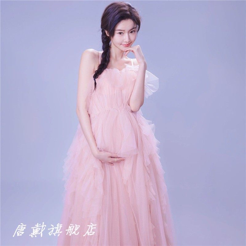 影楼新款孕妇摄影拍照主题服装孕妈大肚拍照唯美超仙粉色婚纱礼服