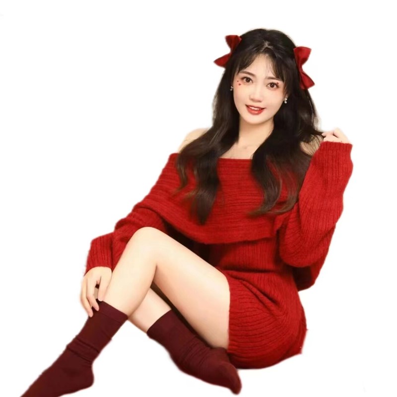 照相馆新年主题个人写真拍照红色毛衣甜美少女小清新艺术照摄影服