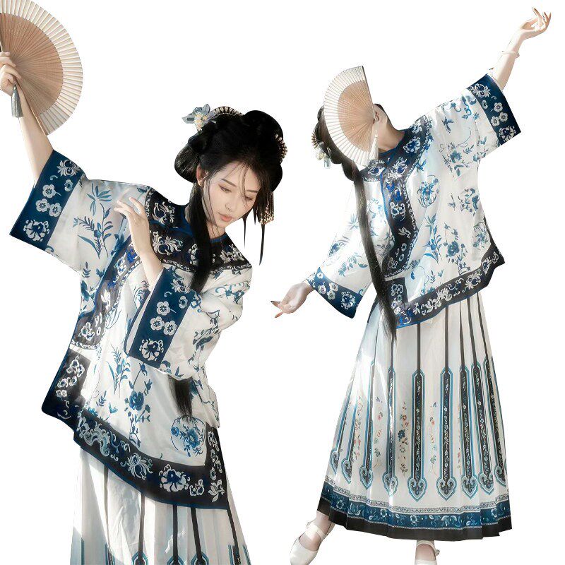 清朝格格服装新中式民国风青花瓷清汉女留洋大小姐外景旅拍写真服
