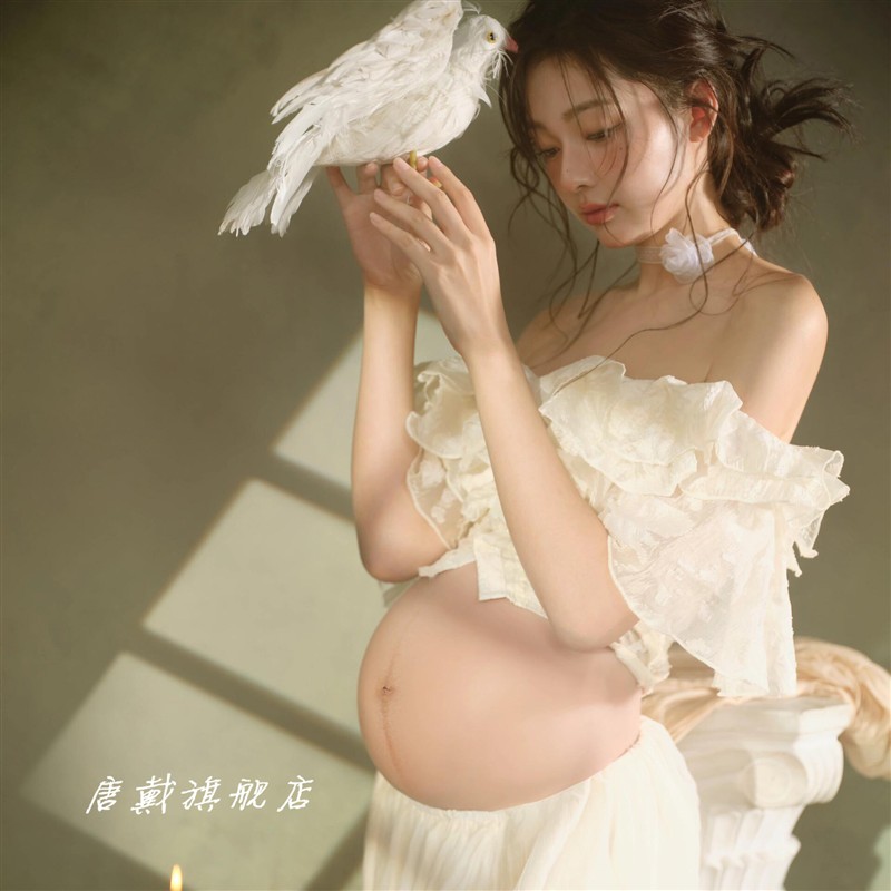 新款孕妇照服装影楼法式油画风主题纯欲风复古孕妈咪艺术照摄影服
