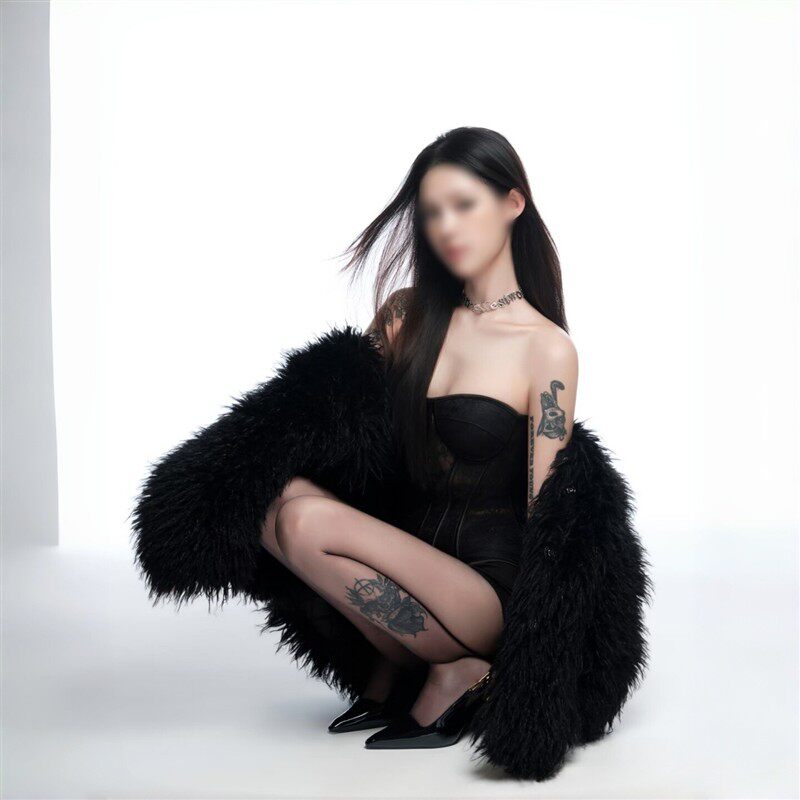 2026影楼黑色皮草外套女短款高级感时尚御姐辣妹写真舞台装