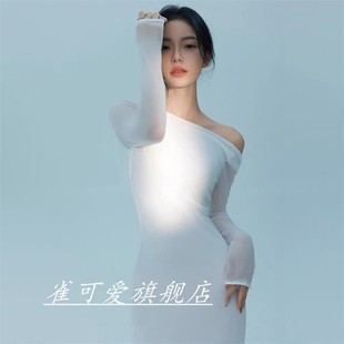 影楼主题新款高级感气质白月光少女肖像服装情绪光影艺术照摄影服