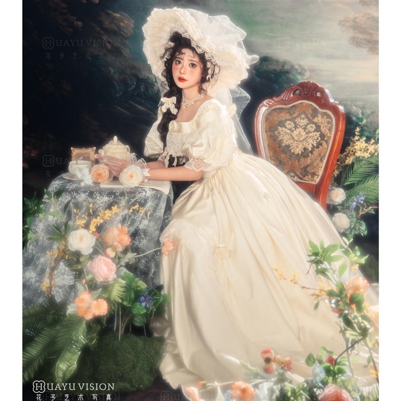 新款照相馆主题法式温柔复古婚纱蕾丝公主裙生日礼服旅拍写真摄影