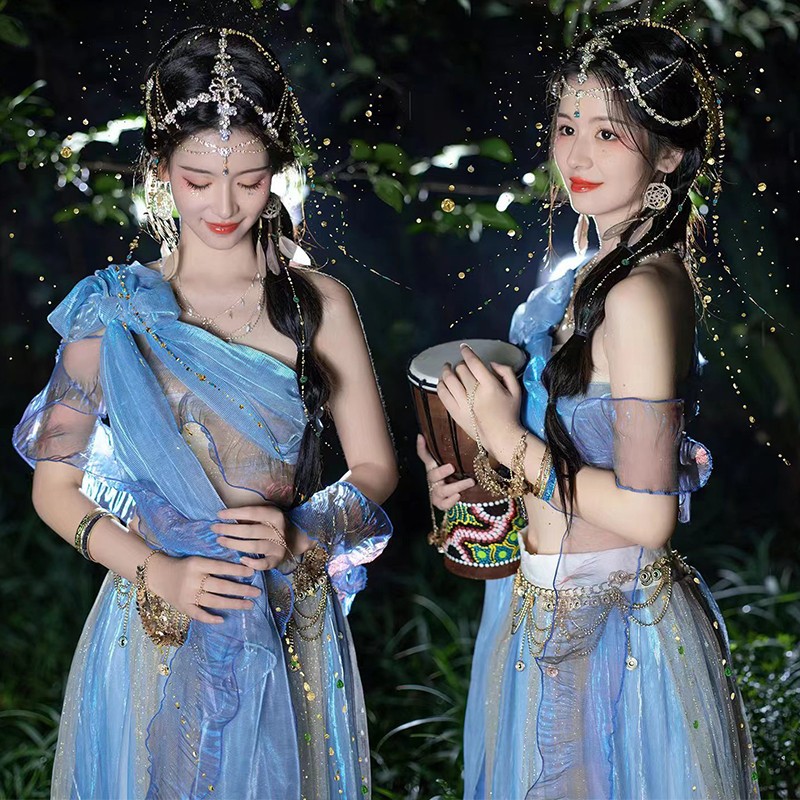 蓝色哈尼茉莉公主网红旅拍古风云南西双版纳旅拍民族照相馆写真服