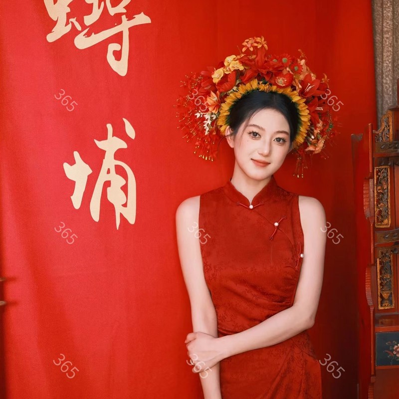 浔埔女簪花写真主题红色旗袍个性复古民族风外景旅拍艺术照摄影服