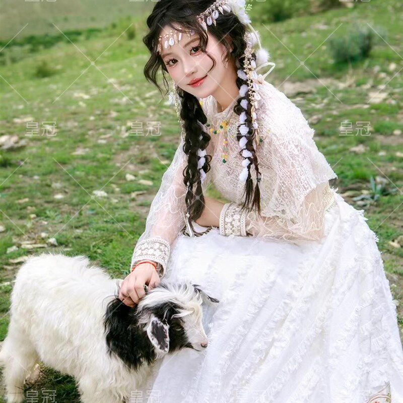 照相馆新款丽江西藏拉萨旅拍夏日小清新精致服网红同款写真拍服饰