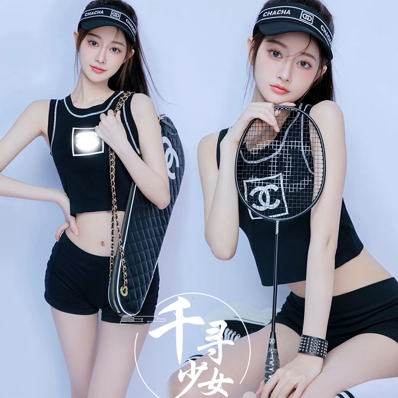 个人写真主题服装女新款夏季时尚文艺休闲运动风棒球服少女艺术照