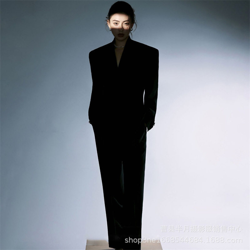 影楼个性形象照黑色西服写真服装个人肖像杂志风生日艺术照摄影服