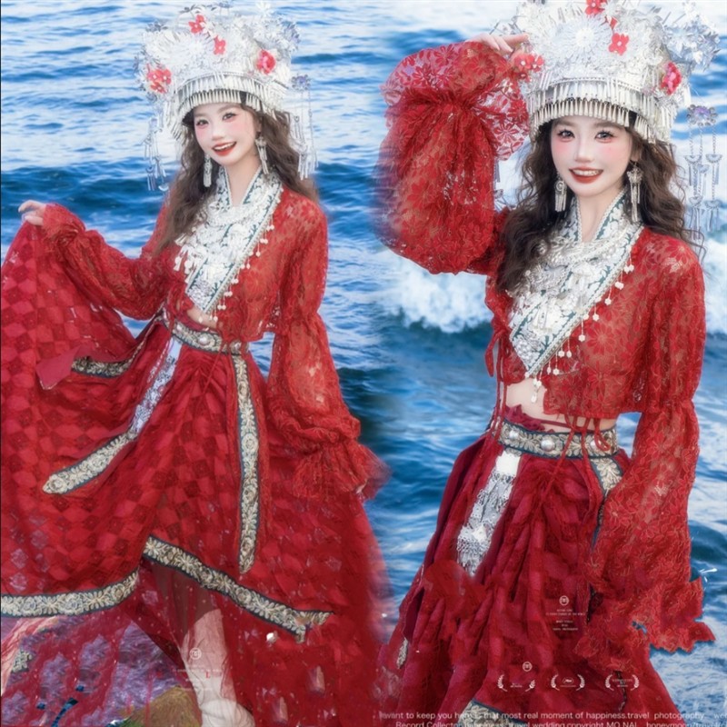 影楼新款中国风元素复古旅拍苗疆少女民族风异域风情红色傣族服装