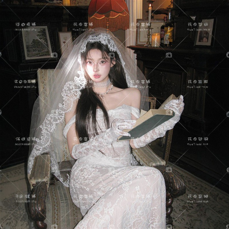 2026照相馆主题新款写真服装法式复古蕾丝礼服妻感氛围感个人婚纱