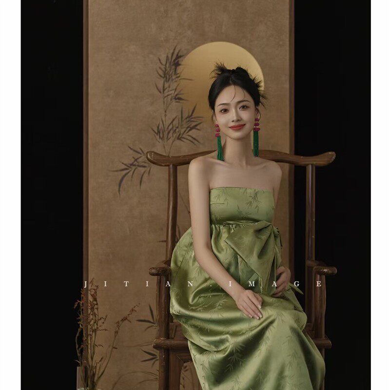 影楼新款孕妇国潮复古新中式绿色抹胸水墨画唯美时尚艺术照服装