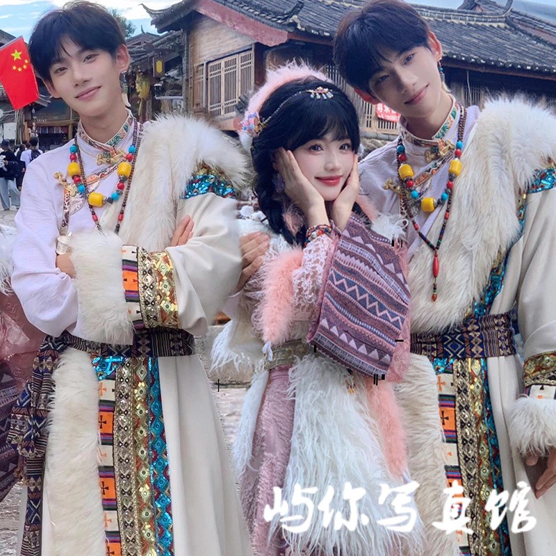 影楼新款情侣古城藏族早春小清新旅拍藏袍民族风艺术写真摄影服装