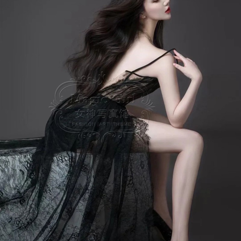 2022薇拉新款性感艺术拍照私房纯欲风黑色吊带蕾丝裙照相馆写真服