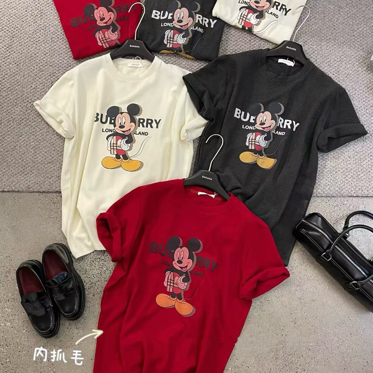 大東DADONG-冬上新米奇卡通磨毛慵懒风冬款短袖T恤7172