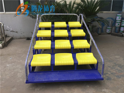 裁判台 12座移动式终点裁判台看台 计时台 终点台 可加防晒篷