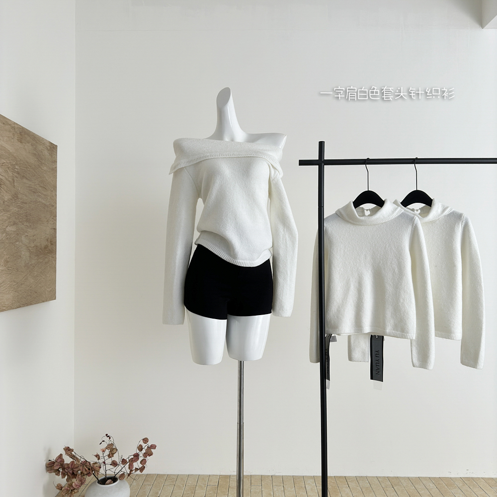 光荫絮语高领针织包臀连衣裙