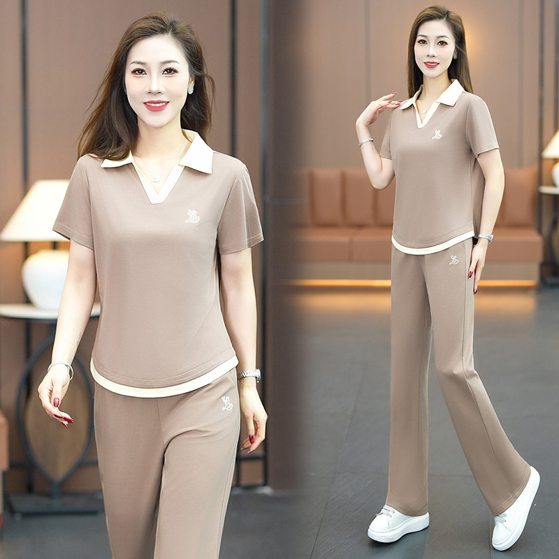 2026新款妈妈运动套装女夏季新款时尚洋气翻领短袖两件套气质