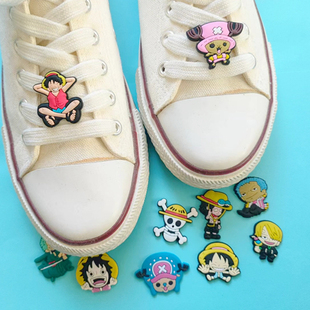 球鞋 白板鞋 鞋 10个 扣鞋 海贼王路飞乔巴运动鞋 带鞋 花 包邮