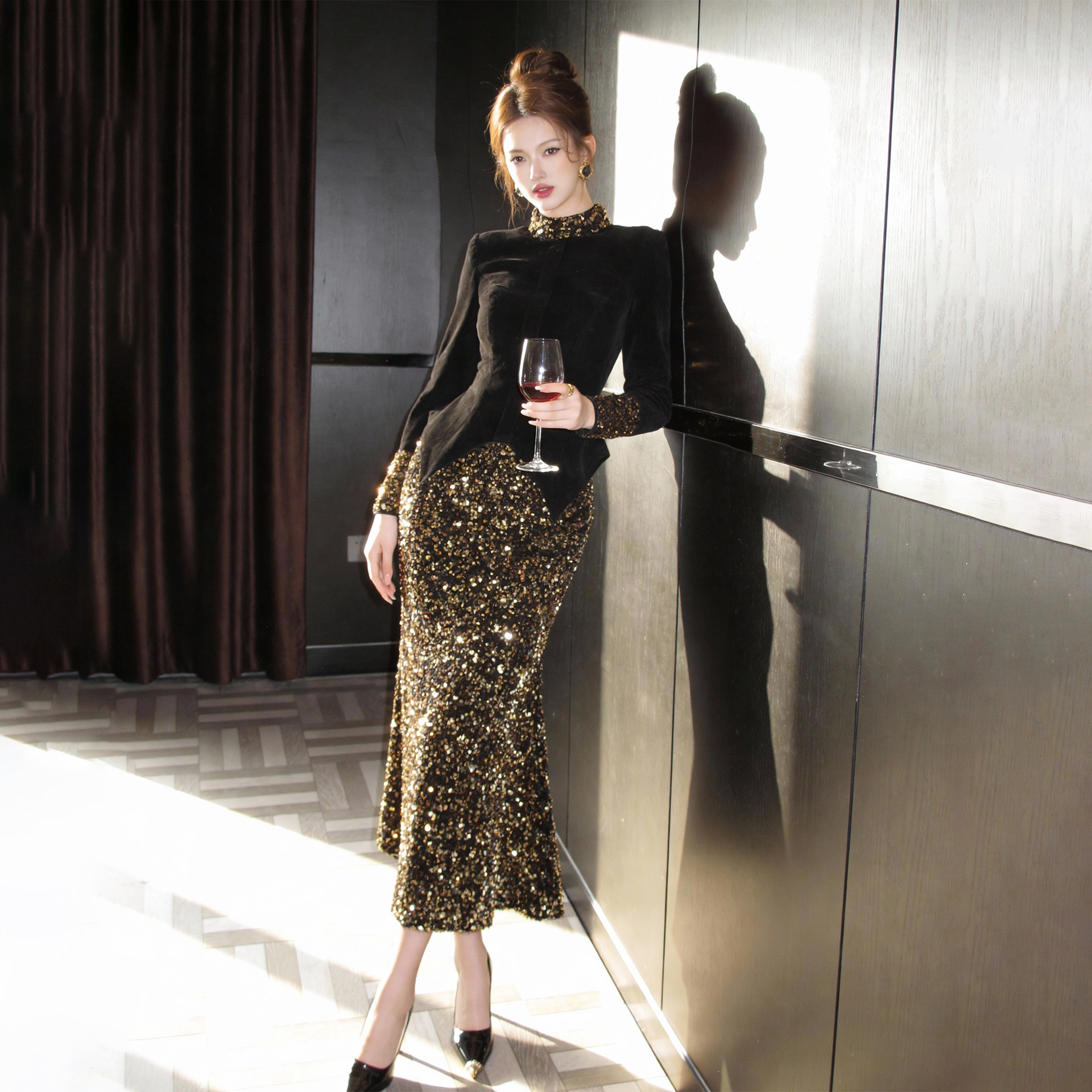 2026春新款气质丝绒拼接亮片名媛收腰包臀礼服裙时尚女性连衣裙潮