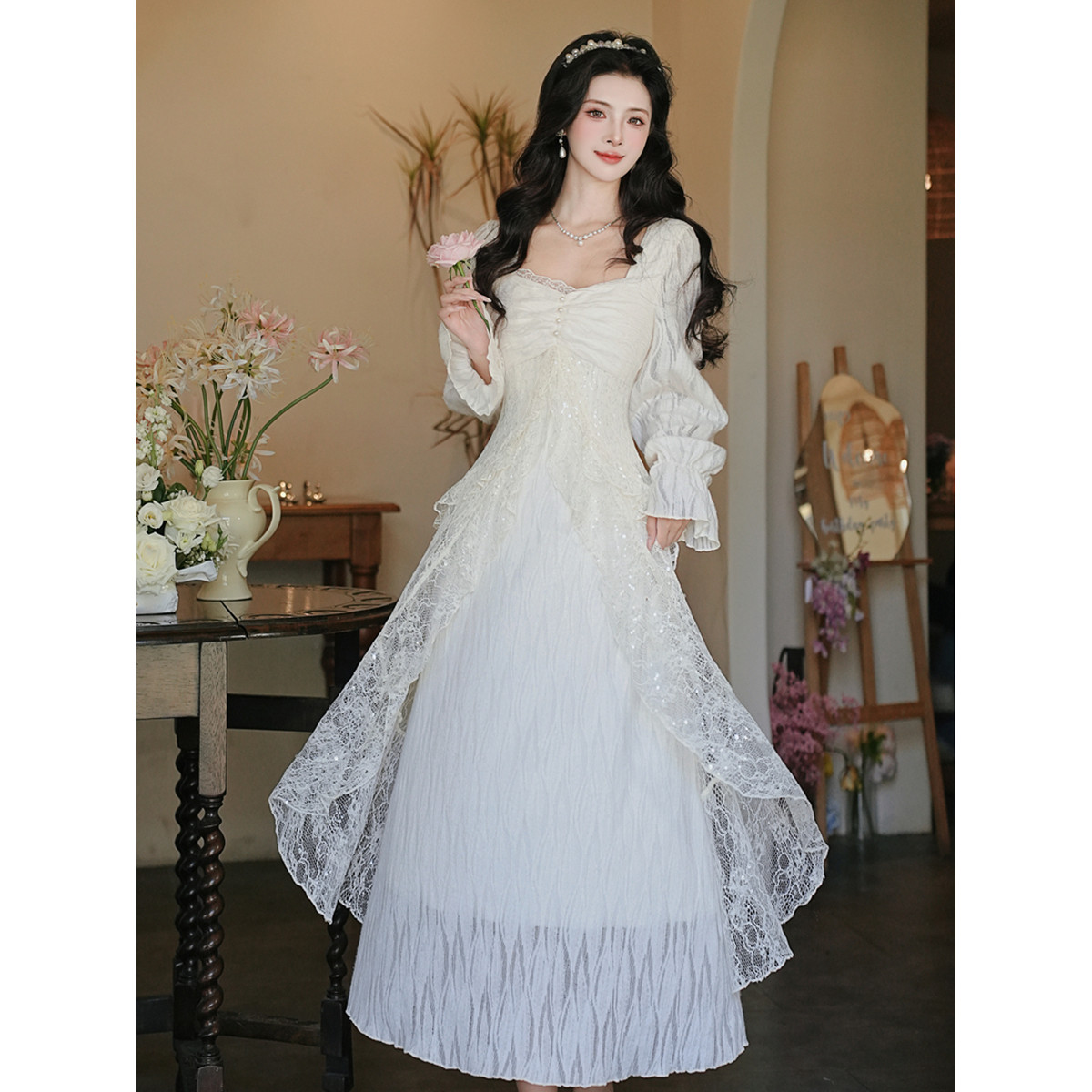 2025新款秋冬加绒加厚蕾丝荷叶边白月光长裙连衣裙女装时尚温柔风