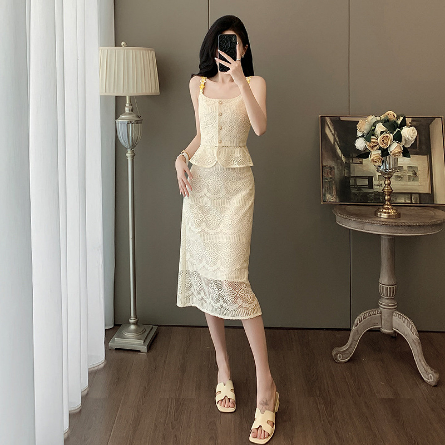 小香风蕾丝收腰两件套