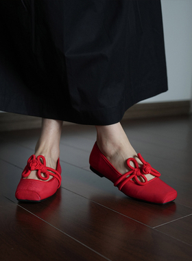 Fermina方头浅口单鞋女平底蝴蝶结红色婚鞋简约百搭中国结女鞋春