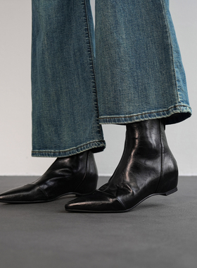 Fermina 尖头拼接弹力短靴女平底内增高瘦瘦靴简约通勤女靴秋新款