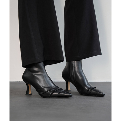 Fermina 尖头弹力瘦瘦靴女细跟高跟短靴秋季新款时装靴侧拉链女靴