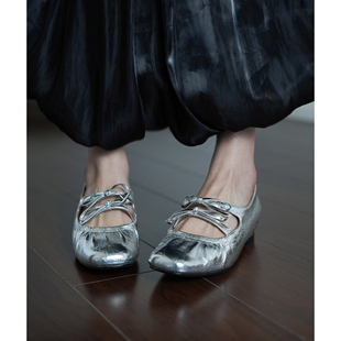 银色玛丽珍鞋 低跟真皮软面学生鞋 春季 蝴蝶结浅口单鞋 新款 Fermina