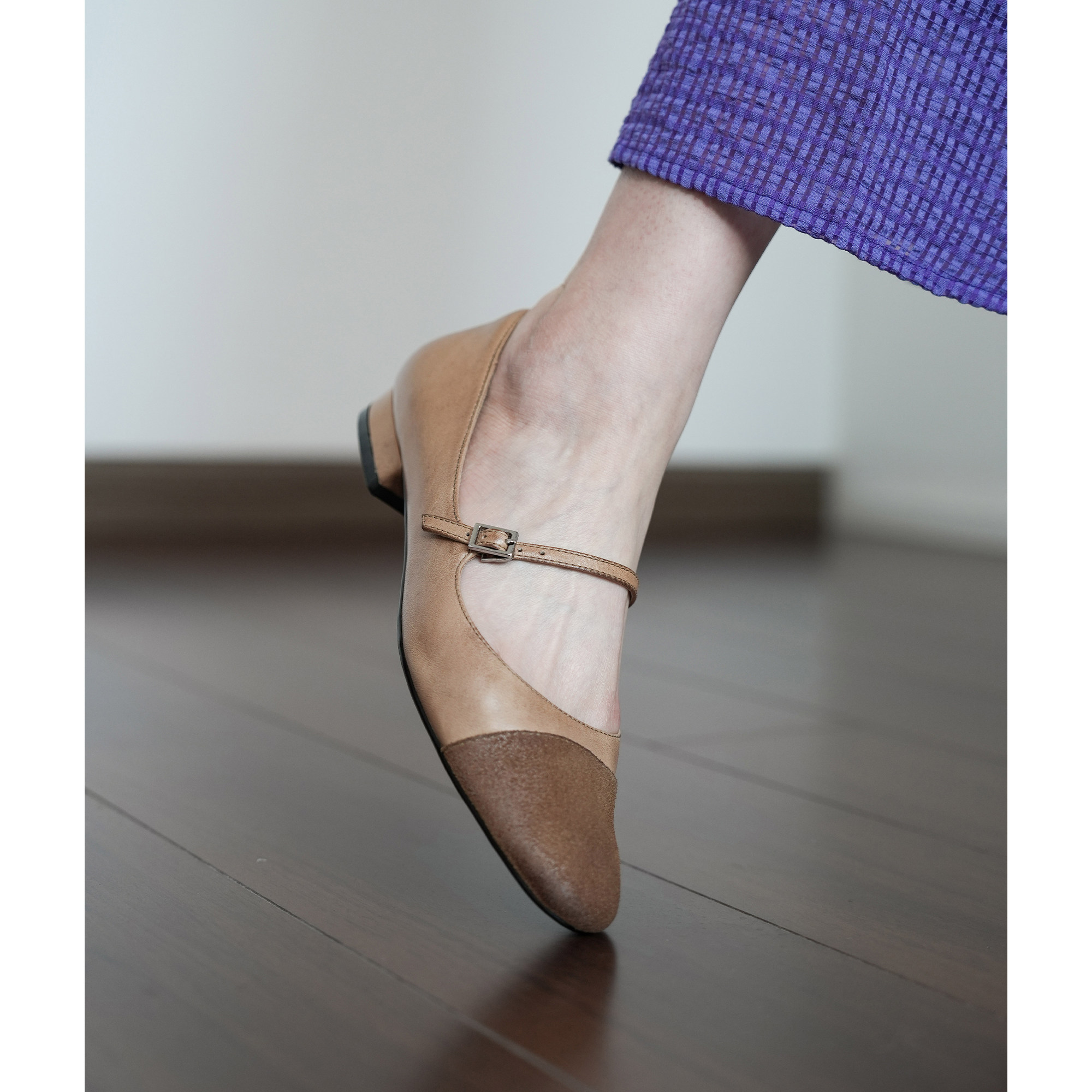 Fermina 圆头拼接单鞋女低跟学院软面真皮玛丽珍鞋洛丽塔女鞋通勤,女鞋,浅口单鞋,淘宝优惠券,粉丝福利购,淘宝优惠卷