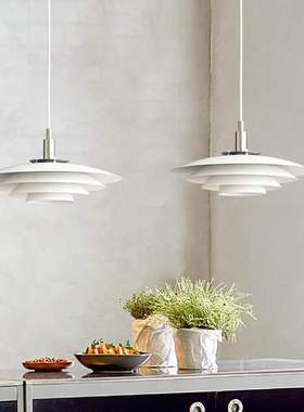 丹麦Bretagne北欧ins表情餐厅吊灯文艺设计师创意吧台灯卧室床头