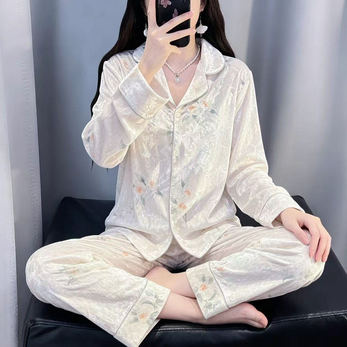 钻石丝绒轻奢复古睡衣女士高档奢华春秋长袖秋冬季家居服套装大码