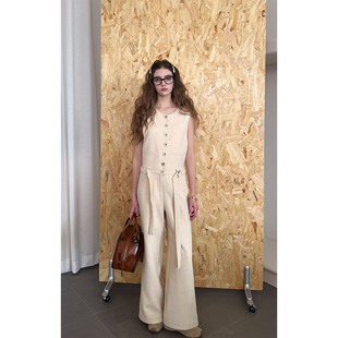 女宽松休闲裤 奶油黄复古金扣山茶花背带裤 卢浮宫艺术生 Scout