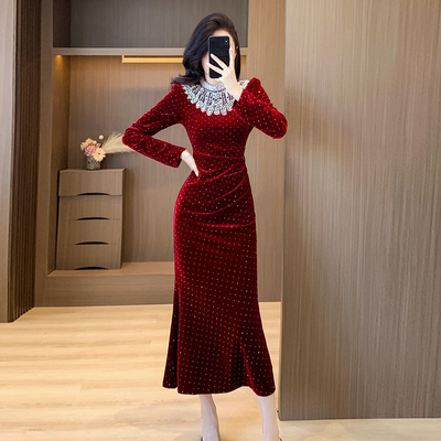 新品秋冬新款重工烫钻钉珠修身丝绒时尚感鱼尾连衣裙