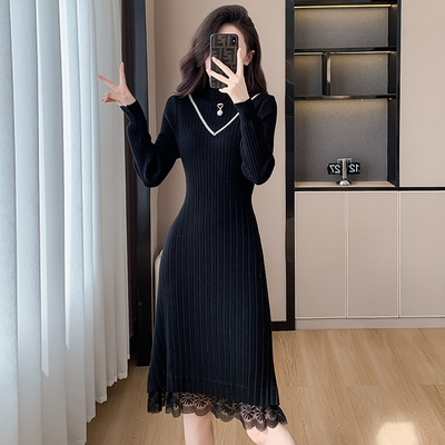 半高领针织连衣裙子女秋冬装2025年新款长款配大衣内搭打底毛衣裙