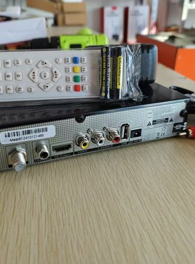 138中文菜单厦门卫有声音DVB-S2高清外贸款免费机支持AC3视频输出