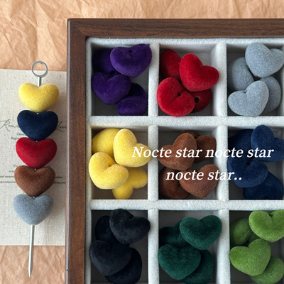 20mm直孔亚克力丝绒爱心 diy手工串珠手链项链手机链配饰散珠材料